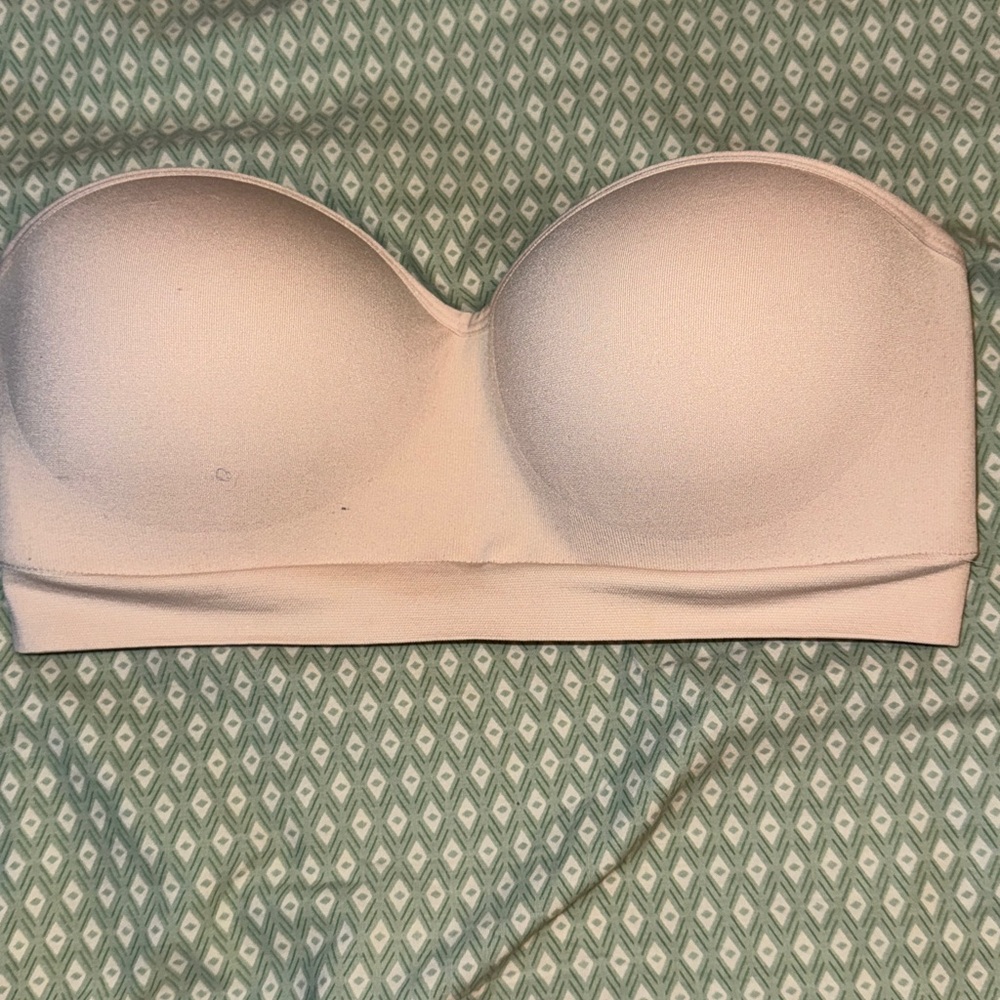 Auden Strapless Padded Bandeau Bra in Light Pink